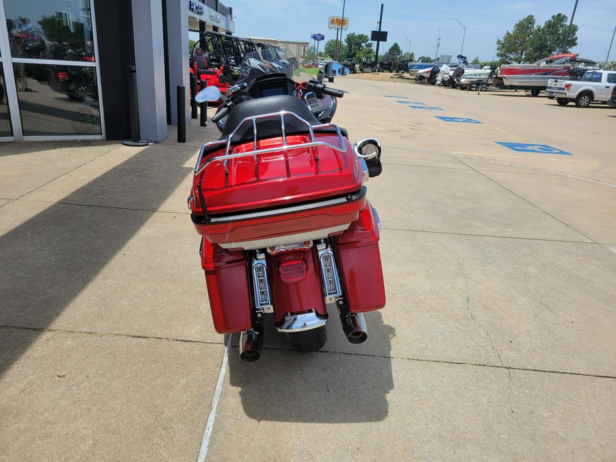 2018 Harley-Davidson® Road Glide® Special