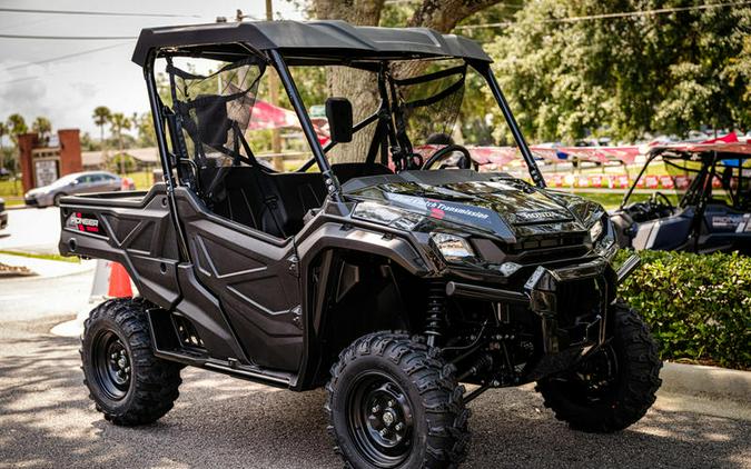 2023 Honda® Pioneer 1000