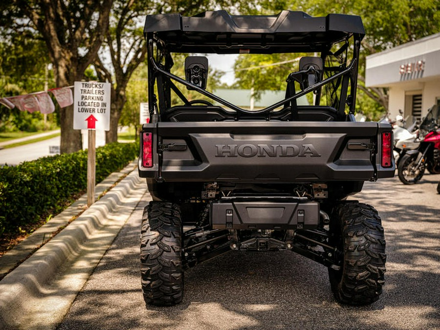 2023 Honda® Pioneer 1000