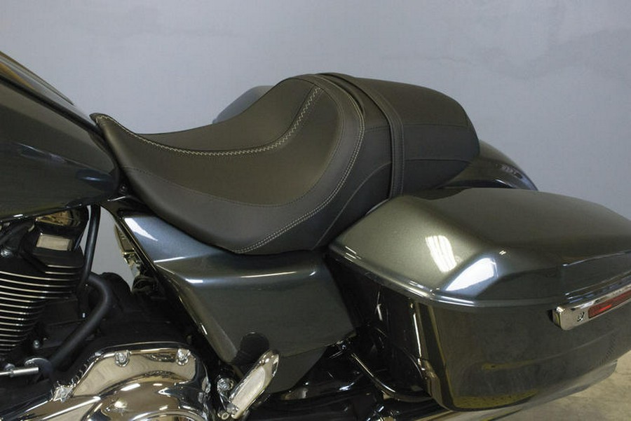 2025 Harley-Davidson® FLTRX - Road Glide®