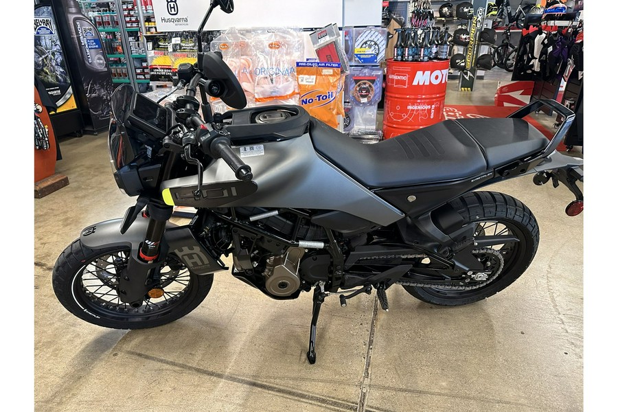 2024 Husqvarna Motorcycles 401 SVARTPILEN