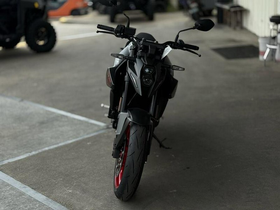 2026 Suzuki GSX-8S