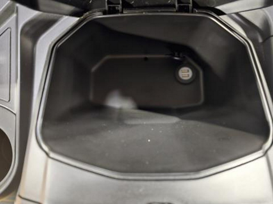 2026 Can-Am Defender MAX XT HD9