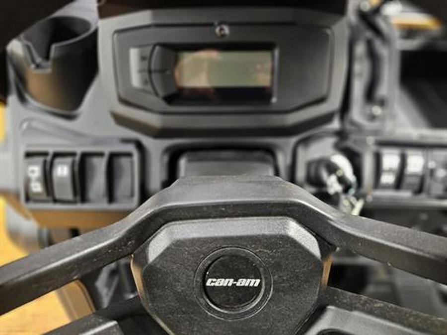 2026 Can-Am Defender MAX XT HD9