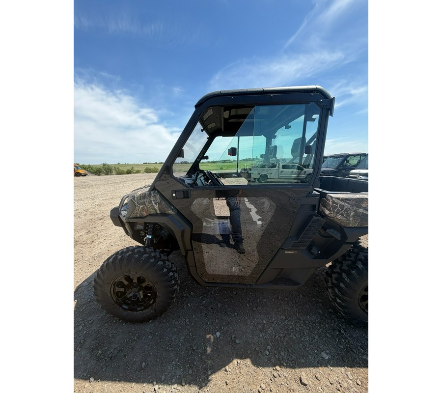 2026 Can-Am Defender XT HD11