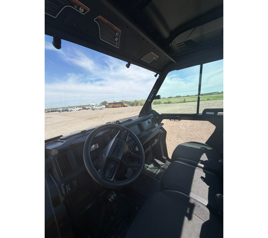 2026 Can-Am Defender XT HD11