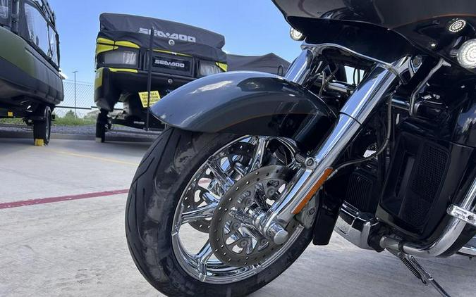 2016 Harley-Davidson® FLTRUSE - CVO™ Road Glide Ultra®