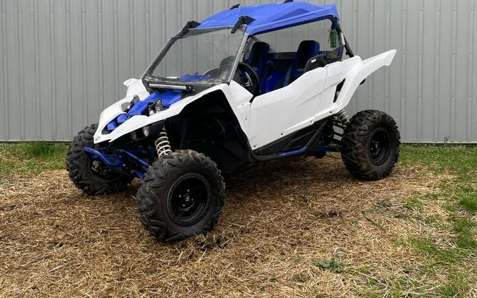 2017 Yamaha YXZ1000R SS Team Yamaha Blue