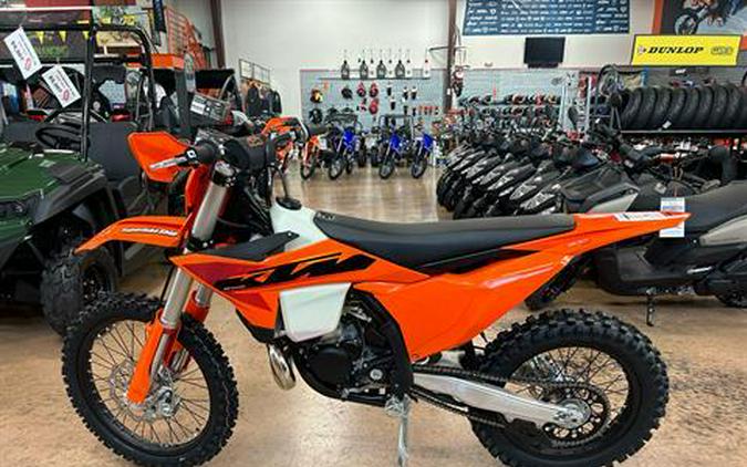 2025 KTM 300 XC