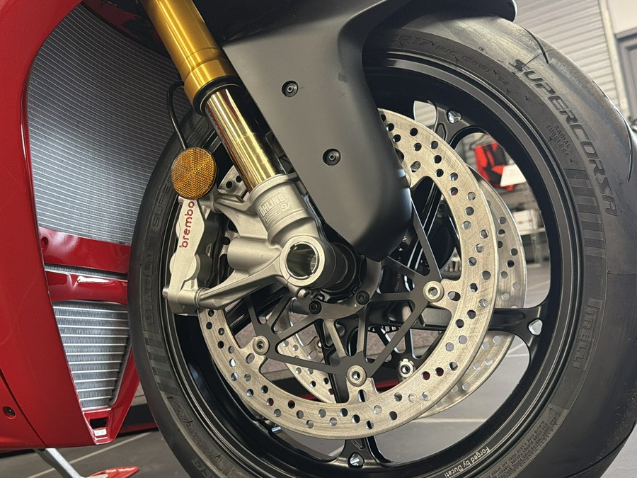 2025 Ducati Panigale V4 S