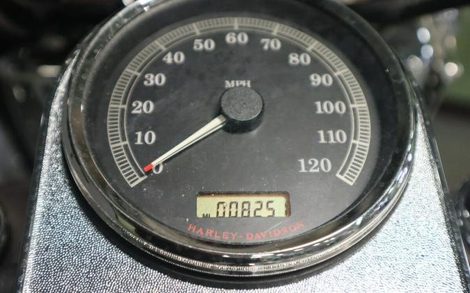 2004 Harley-Davidson Road King Classic