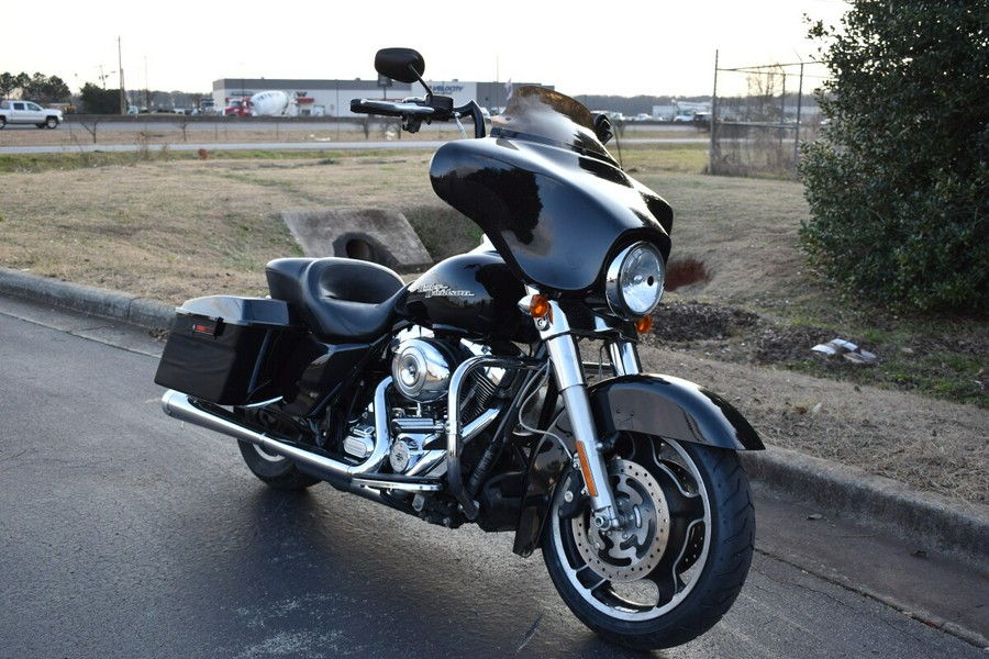 2013 Harley-Davidson Street Glide® – Classic Touring Bagger