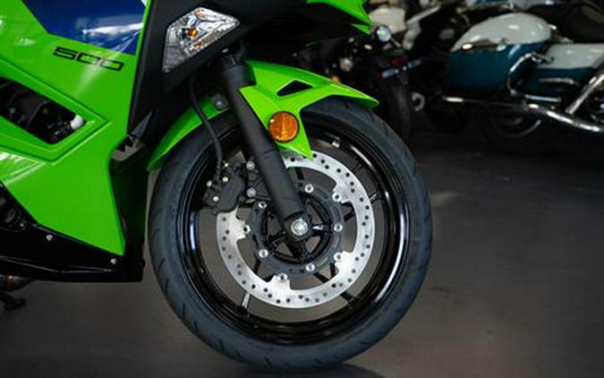2026 Kawasaki Ninja® 500