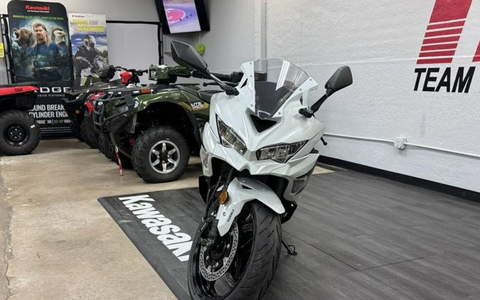 2026 Kawasaki Ninja ZX-4RR ABS