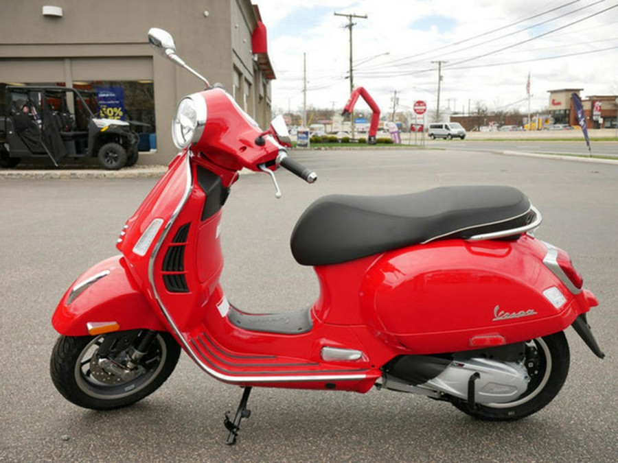 2024 Vespa GTS Super 300