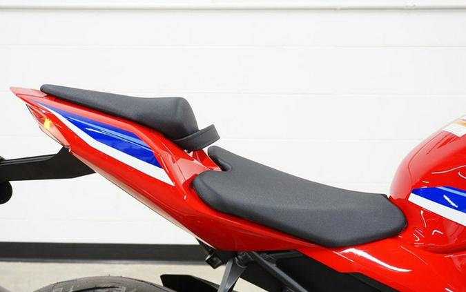 2026 Honda CBR1000RR-R Fireblade SP