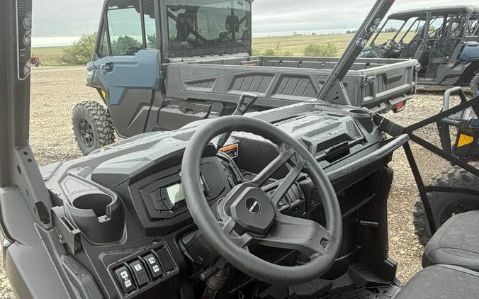 2026 Can-Am Defender PRO XT