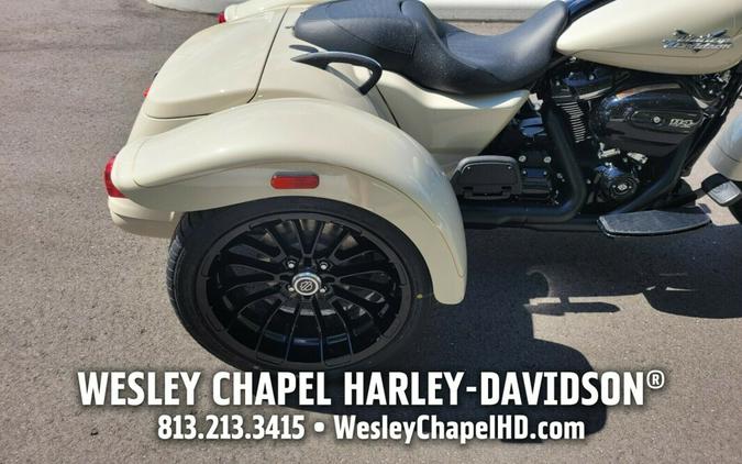 2023 Harley-Davidson Freewheeler