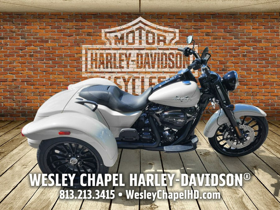 2023 Harley-Davidson Freewheeler