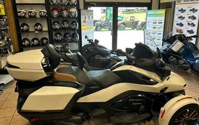 2024 Can-Am Spyder RT Sea-to-Sky