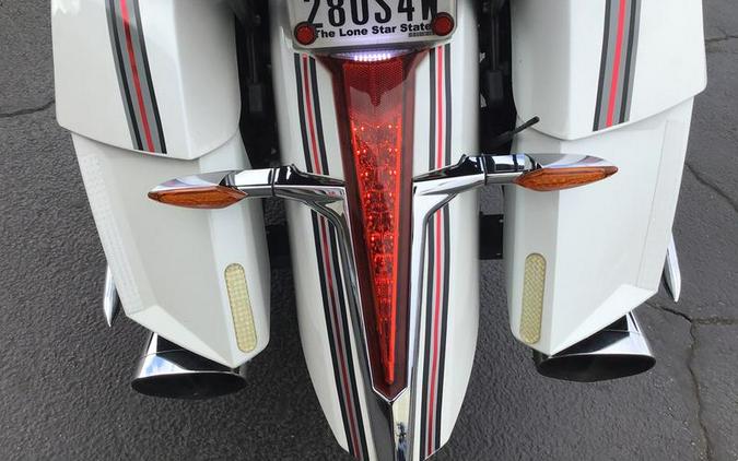2016 Victory Motorcycles® Cross Country Tour® Two-Tone White Pearl and Gray