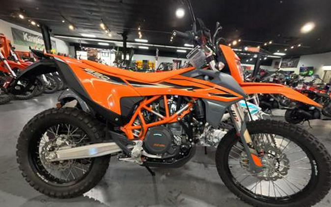 2023 KTM 690 Enduro R