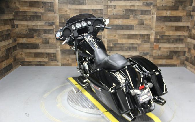 2023 Harley-Davidson Street Glide Black