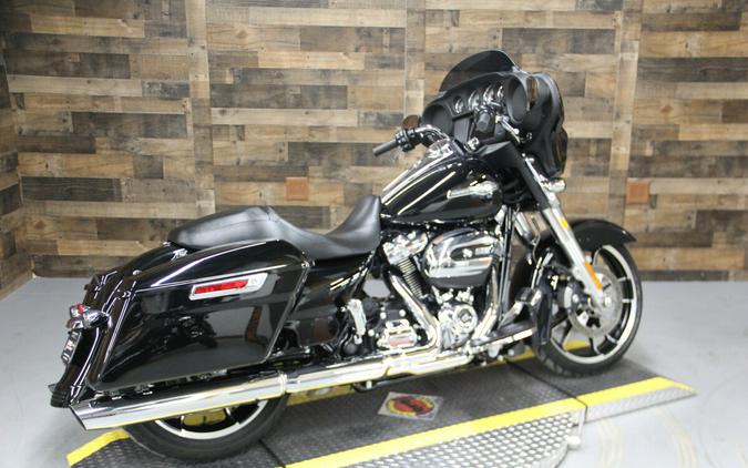 2023 Harley-Davidson Street Glide Black