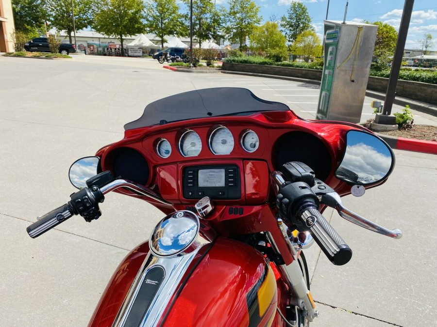 2015 Harley-Davidson Street Glide FLHX