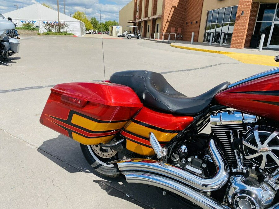 2015 Harley-Davidson Street Glide FLHX