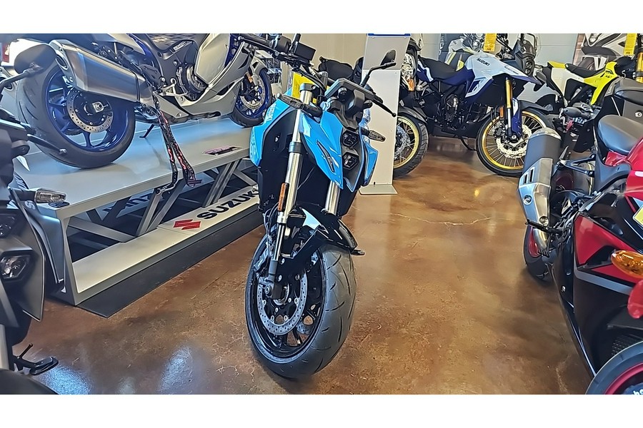 2025 Suzuki GSX-8S