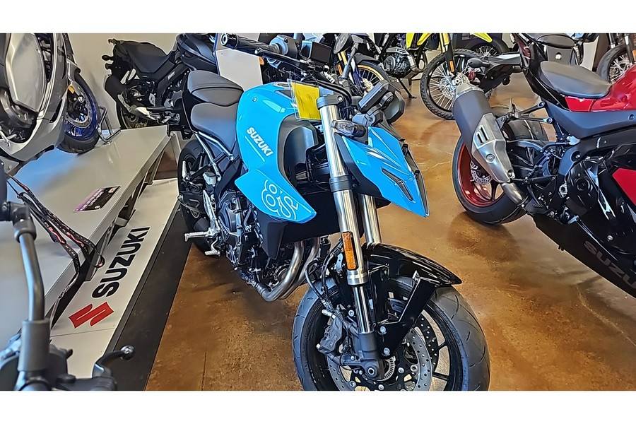 2025 Suzuki GSX-8S