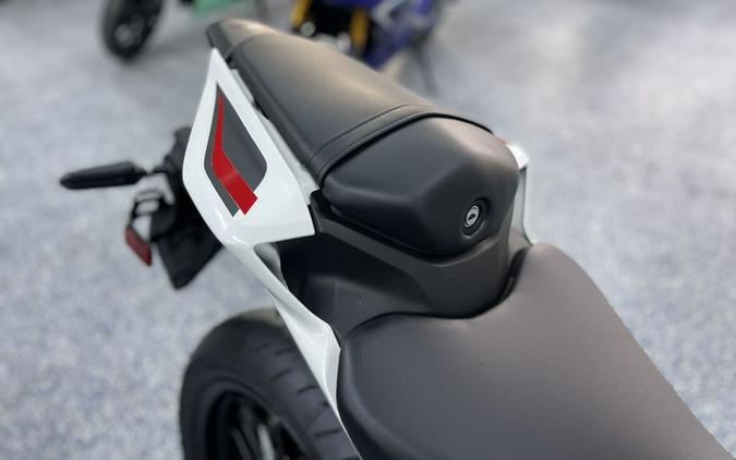 2026 Yamaha YZF-R3 70th Anniversary Edition