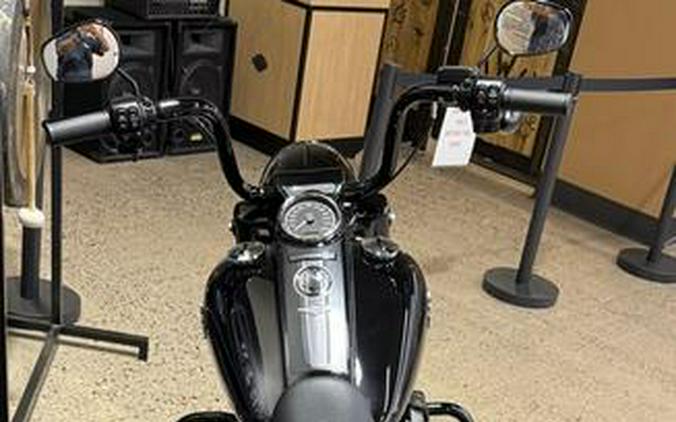 2025 Harley-Davidson® FLHRXS - Road King® Special