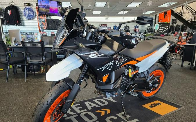 2024 KTM 890 SMT First Look [12 Fast Facts; 45 Photos]