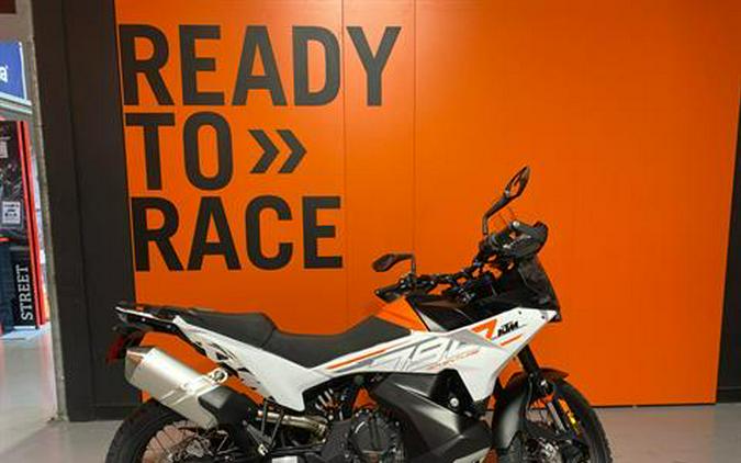 2024 KTM 790 Adventure