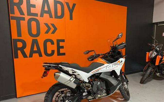 2024 KTM 790 Adventure