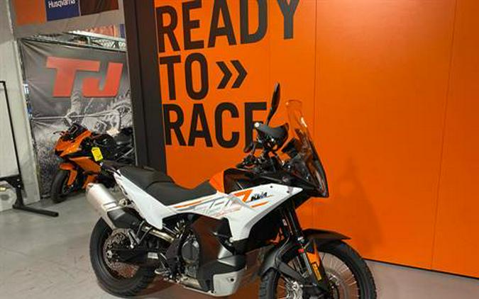 2024 KTM 790 Adventure