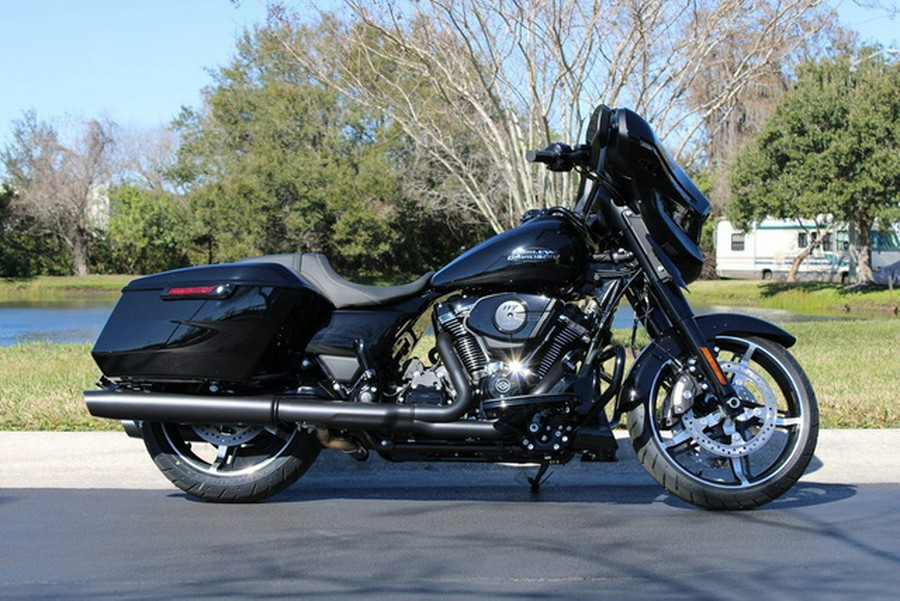 2024 Harley-Davidson FLHX - Street Glide