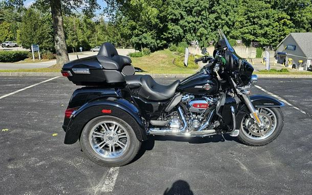 2023 Harley-Davidson FLHTCUTG - Tri Glide Ultra