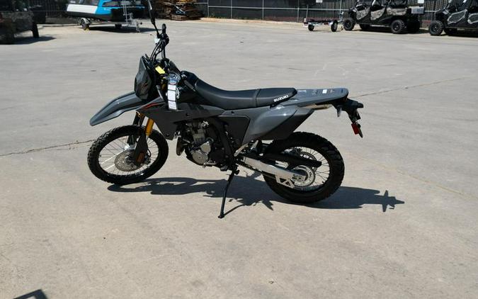 New 2025 SUZUKI DRZ4S