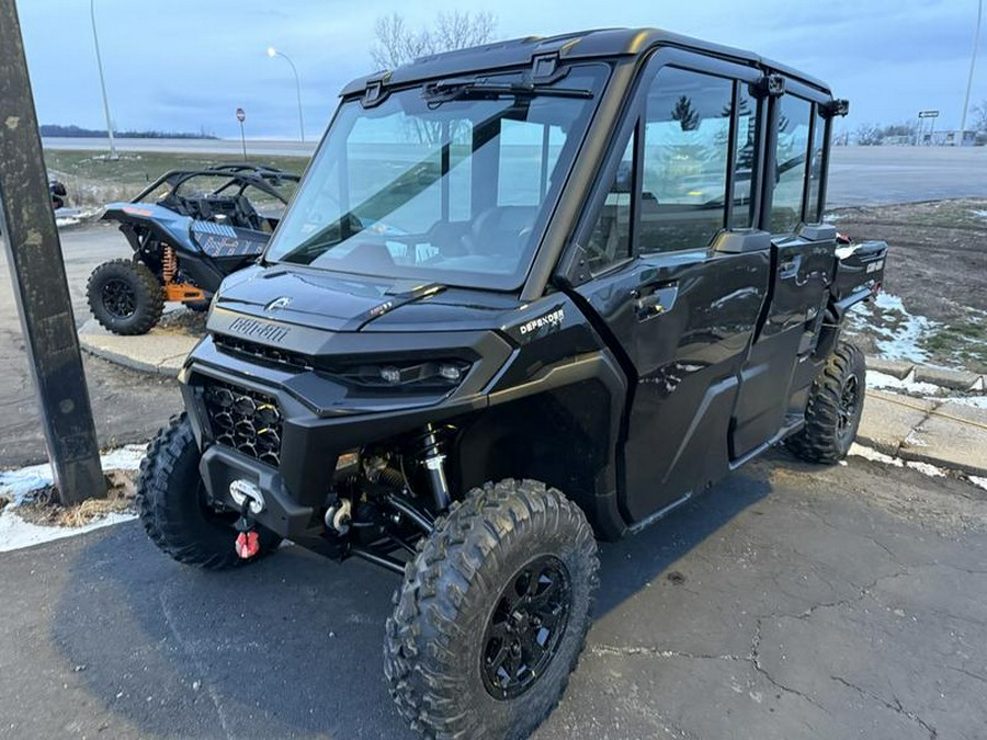 2026 Can-Am® Defender MAX XT CAB HD11 With 10.25 in.display