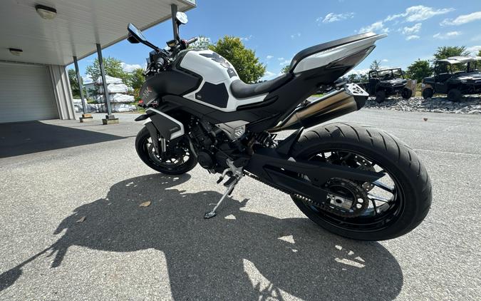 2024 CFMOTO 800NK