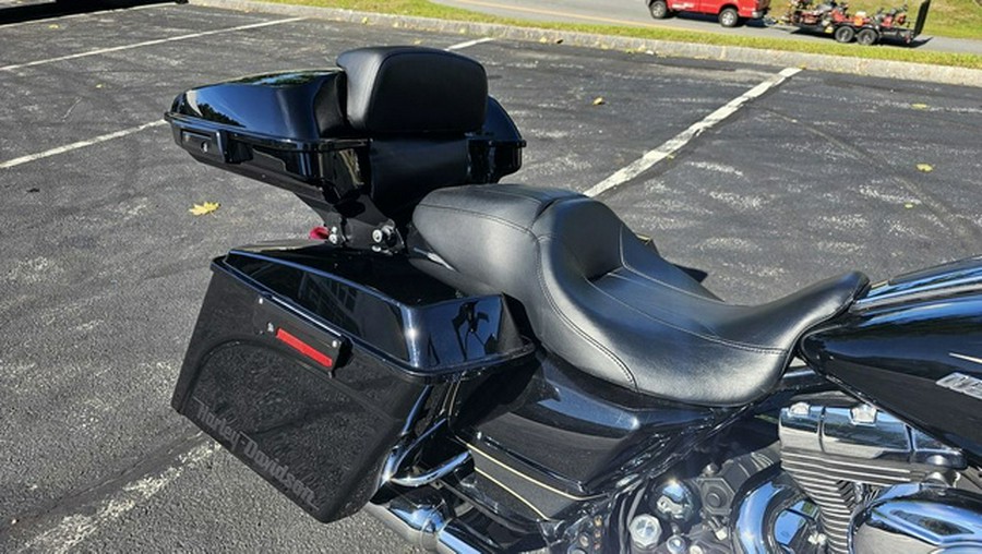 2011 Harley-Davidson FLTRU - Road Glide Ultra