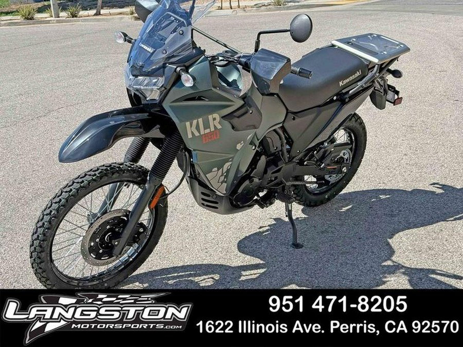 2025 Kawasaki KLR®650 Metallic Matte Old School Green