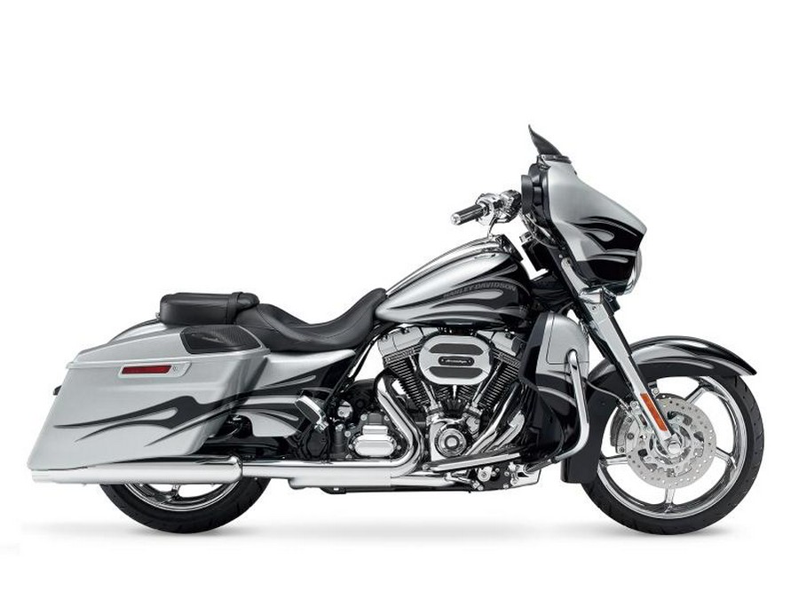 2015 Harley-Davidson® FLHXSE - CVO™ Street Glide®