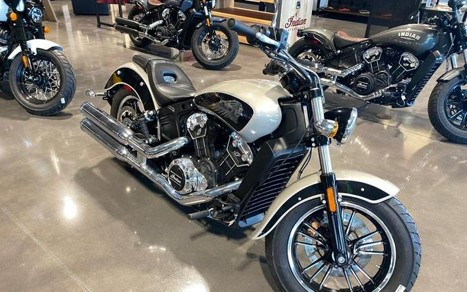 2022 Indian Scout Rogue Review [9 Fast Facts: Cruiser Motorcycle]