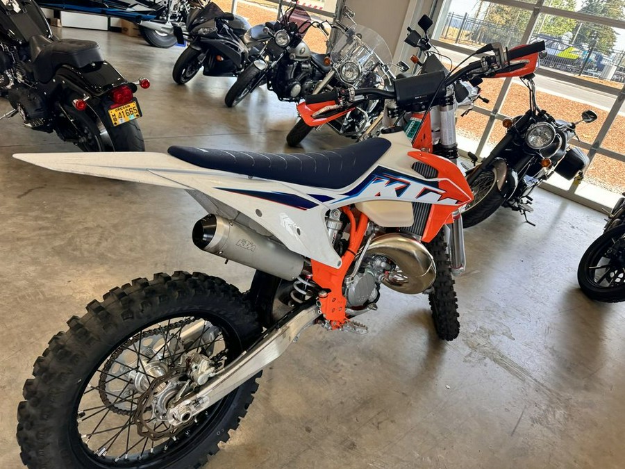 2022 KTM 125 XC