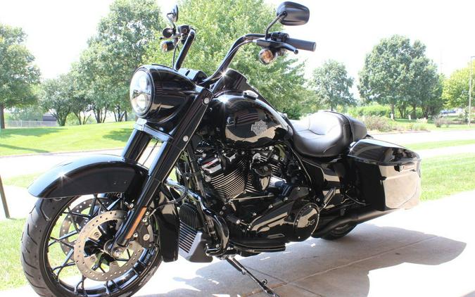 2025 Harley-Davidson® FLHRXS - Road King® Special