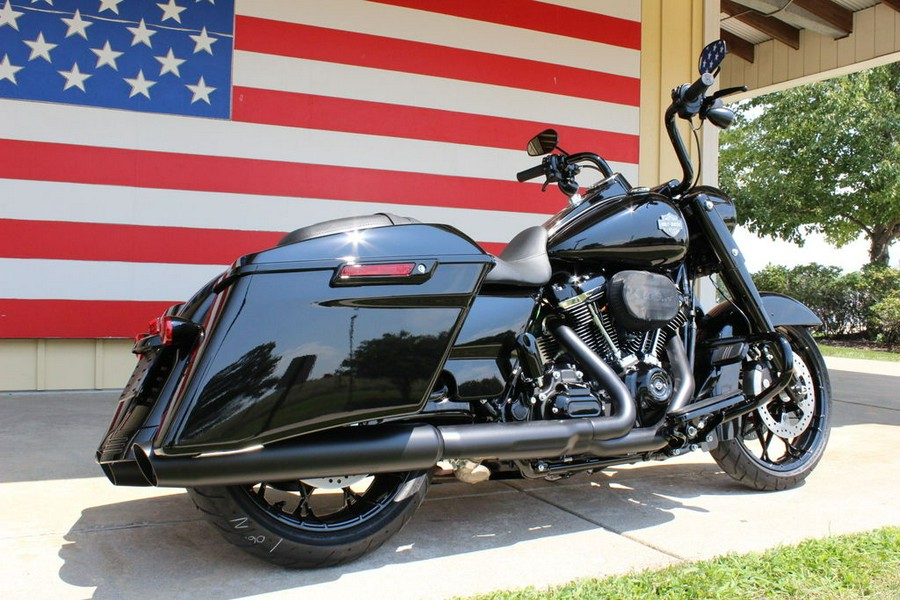 2025 Harley-Davidson® FLHRXS - Road King® Special